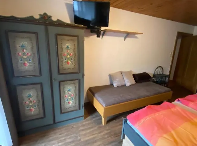 Πανσιόν Aigner 3*